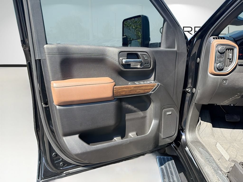 2022 Chevrolet Silverado 1500 LTD High Country
