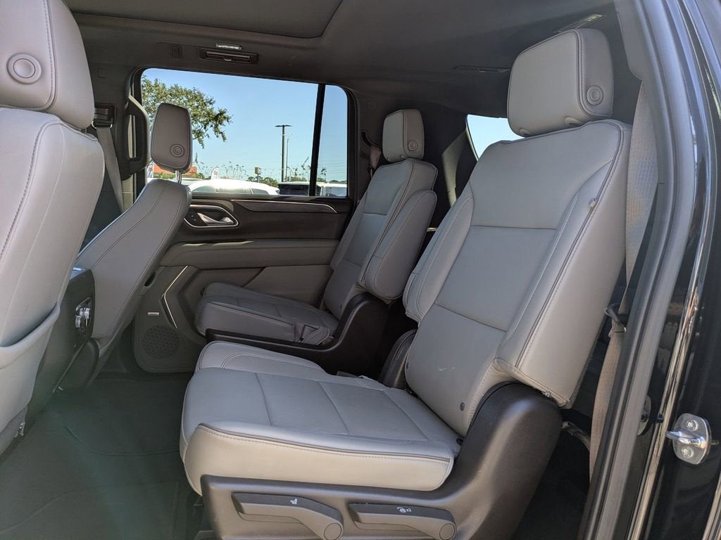 2023 GMC Yukon XL SLT