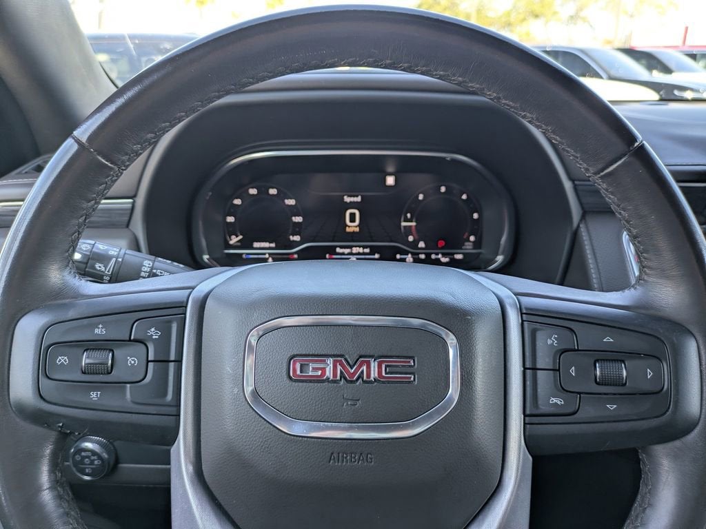 2023 GMC Yukon XL SLT