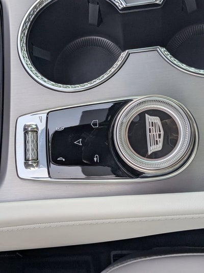 2026 Cadillac VISTIQ Luxury