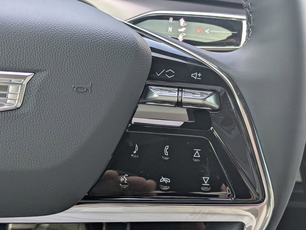 2026 Cadillac VISTIQ Luxury