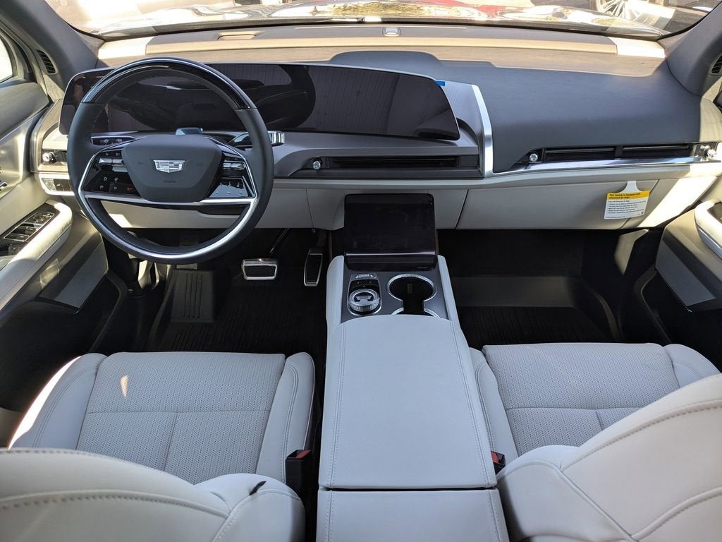 2026 Cadillac VISTIQ Luxury