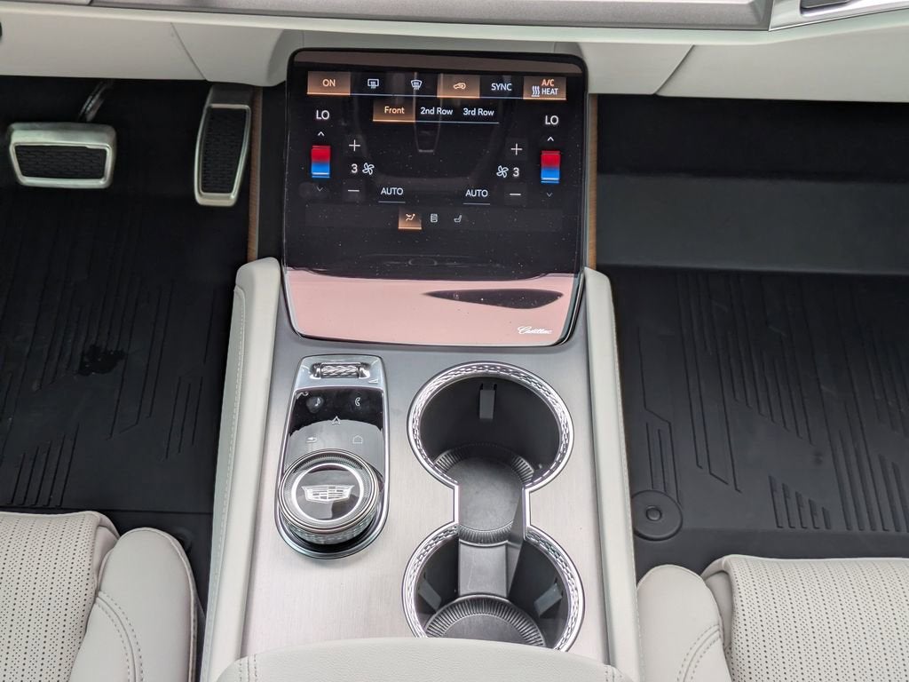 2026 Cadillac VISTIQ Sport