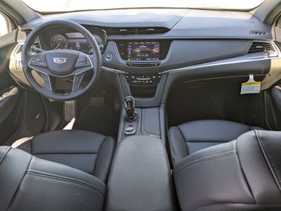 2025 Cadillac XT5 Luxury