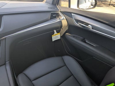 2025 Cadillac XT5 Luxury