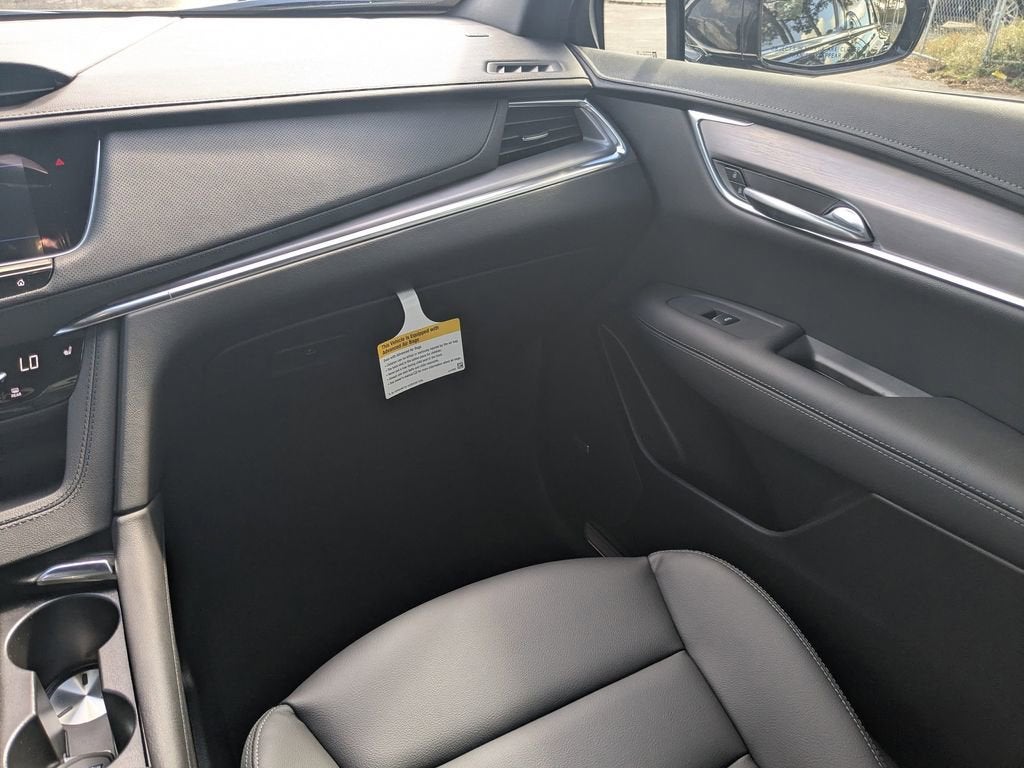 2026 Cadillac XT5 Luxury