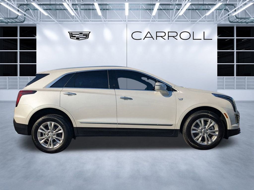 2026 Cadillac XT5 Luxury