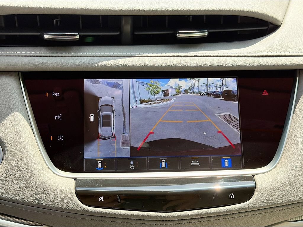 2026 Cadillac XT5 Premium Luxury