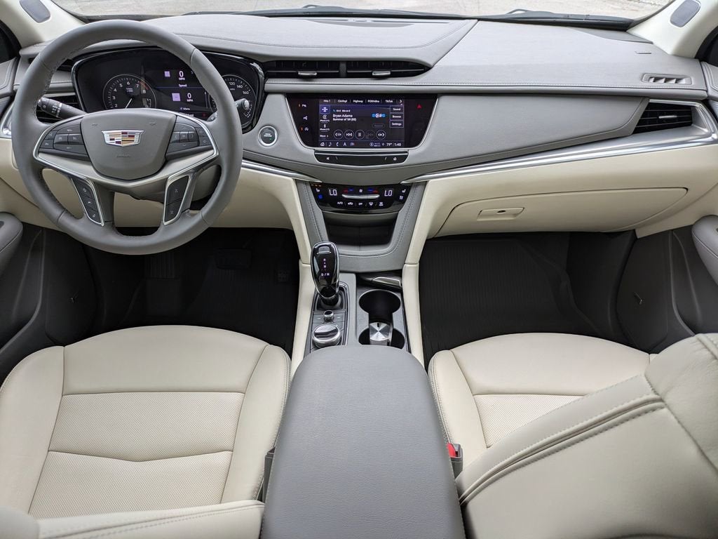 2025 Cadillac XT5 Premium Luxury