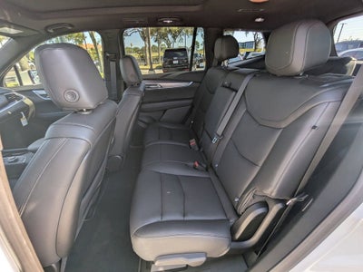 2025 Cadillac XT6 Luxury