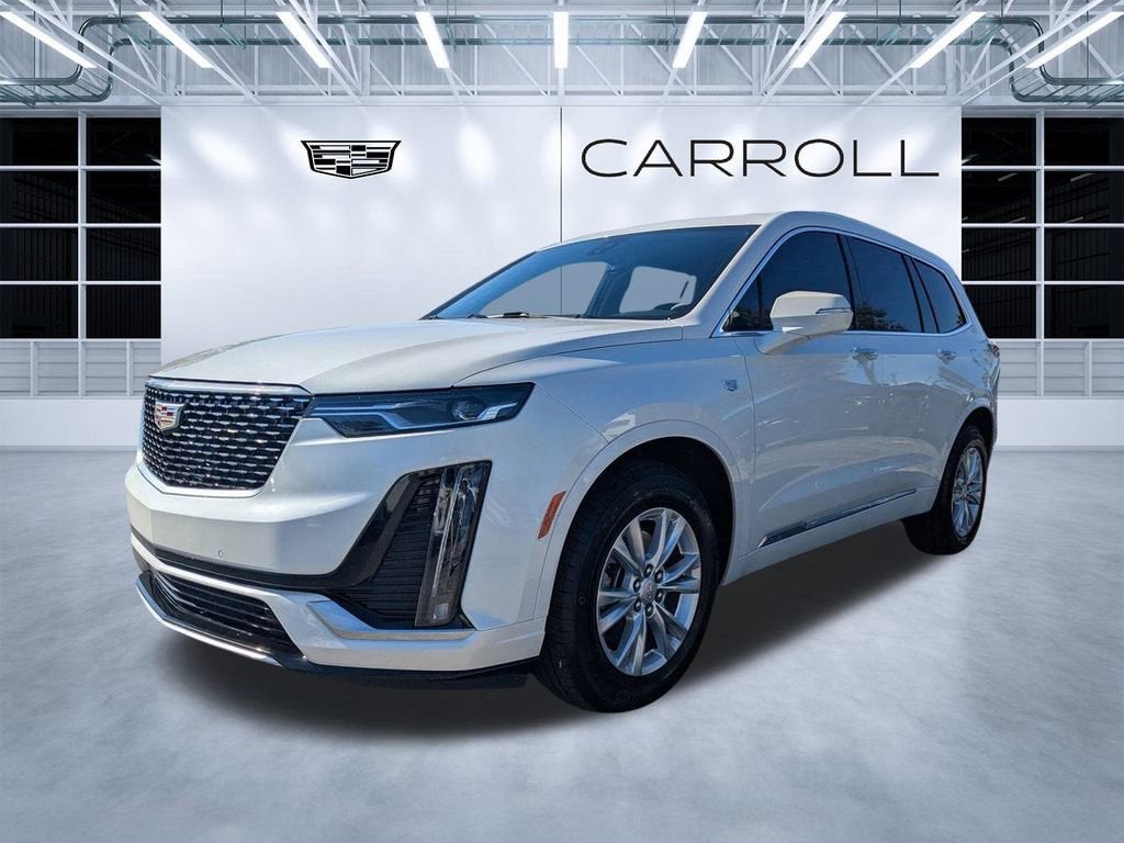 2025 Cadillac XT6 Luxury