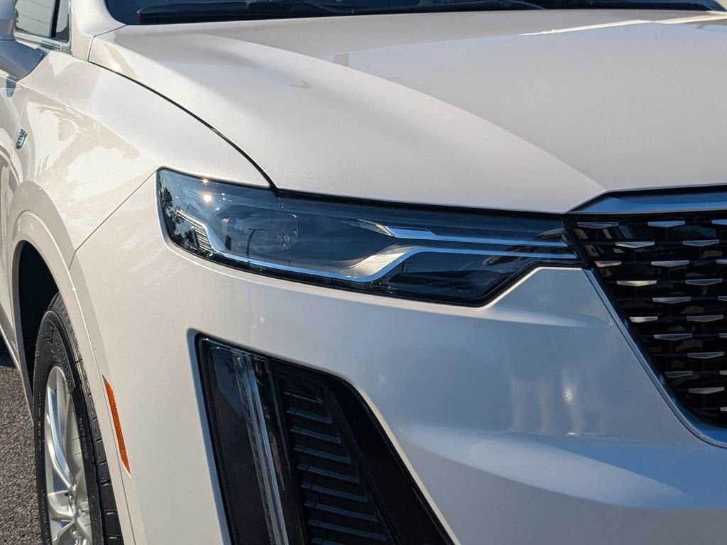 2025 Cadillac XT6 Luxury