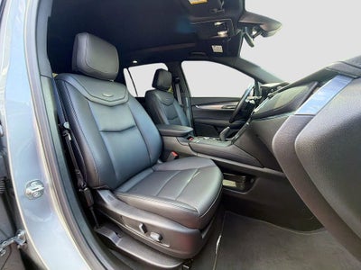 2025 Cadillac XT6 Luxury