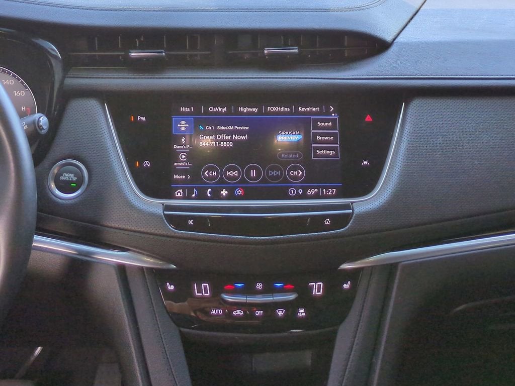 2025 Cadillac XT6 Luxury