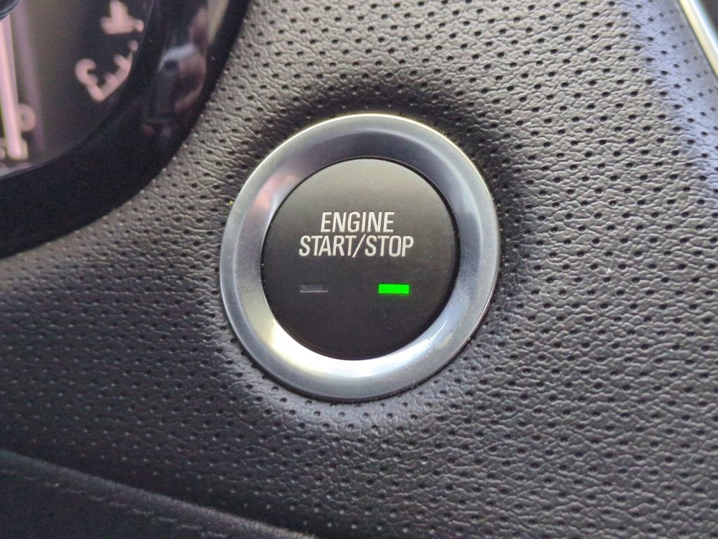 2025 Cadillac XT6 Luxury