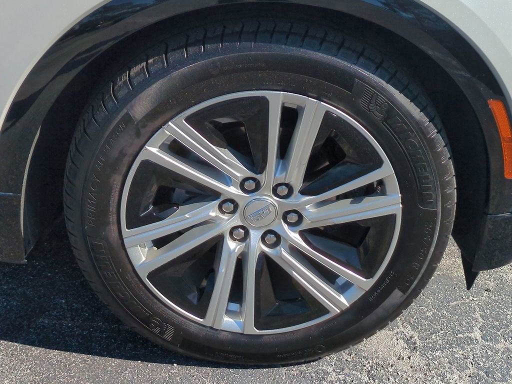 2024 Cadillac LYRIQ Tech