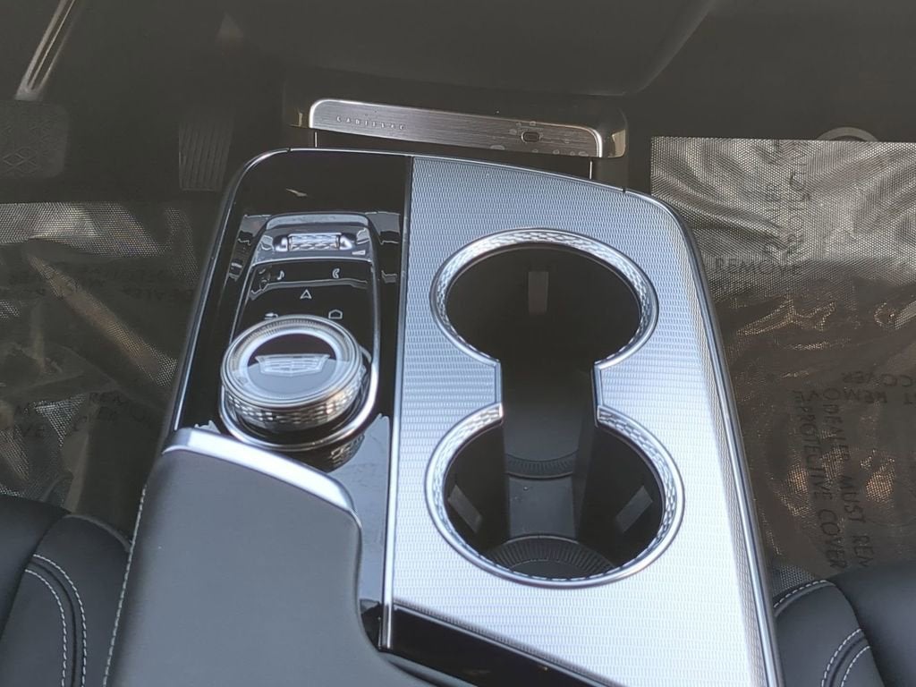 2024 Cadillac LYRIQ Tech