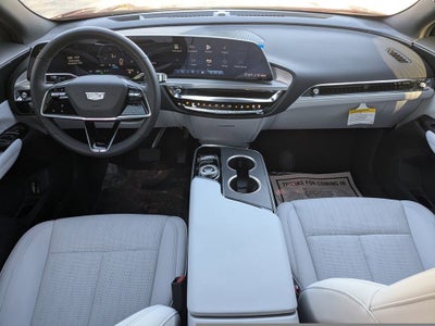 2025 Cadillac LYRIQ Luxury 1