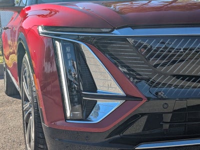 2025 Cadillac LYRIQ Luxury 1