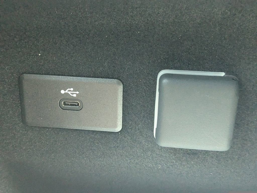 2025 Cadillac LYRIQ Sport 1