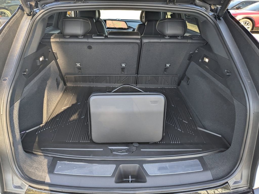 2025 Cadillac LYRIQ Sport 1