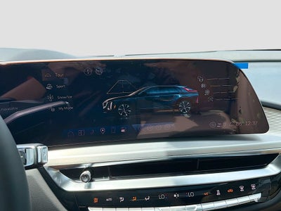 2026 Cadillac LYRIQ Signature Sport