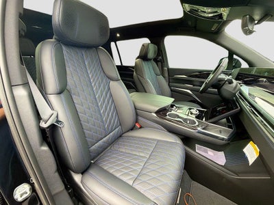 2026 Cadillac ESCALADE IQL Sport