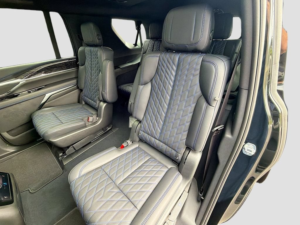 2026 Cadillac ESCALADE IQL Sport