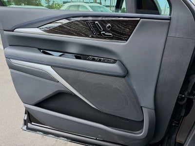2026 Cadillac ESCALADE IQL Sport