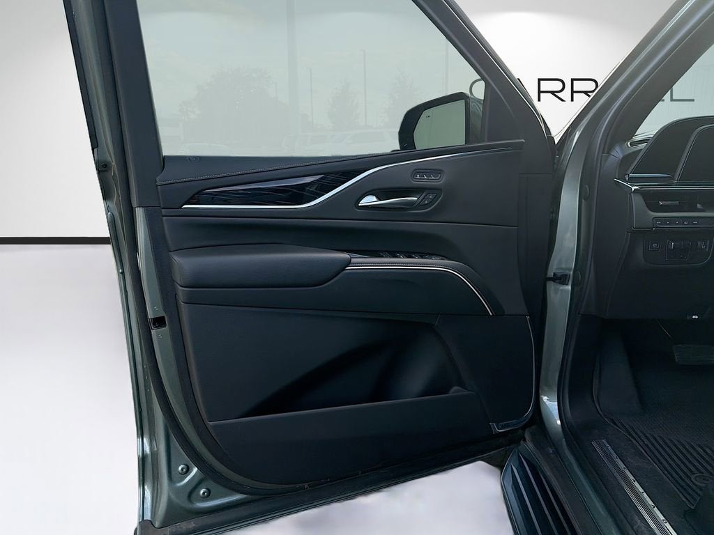 2023 Cadillac Escalade Sport