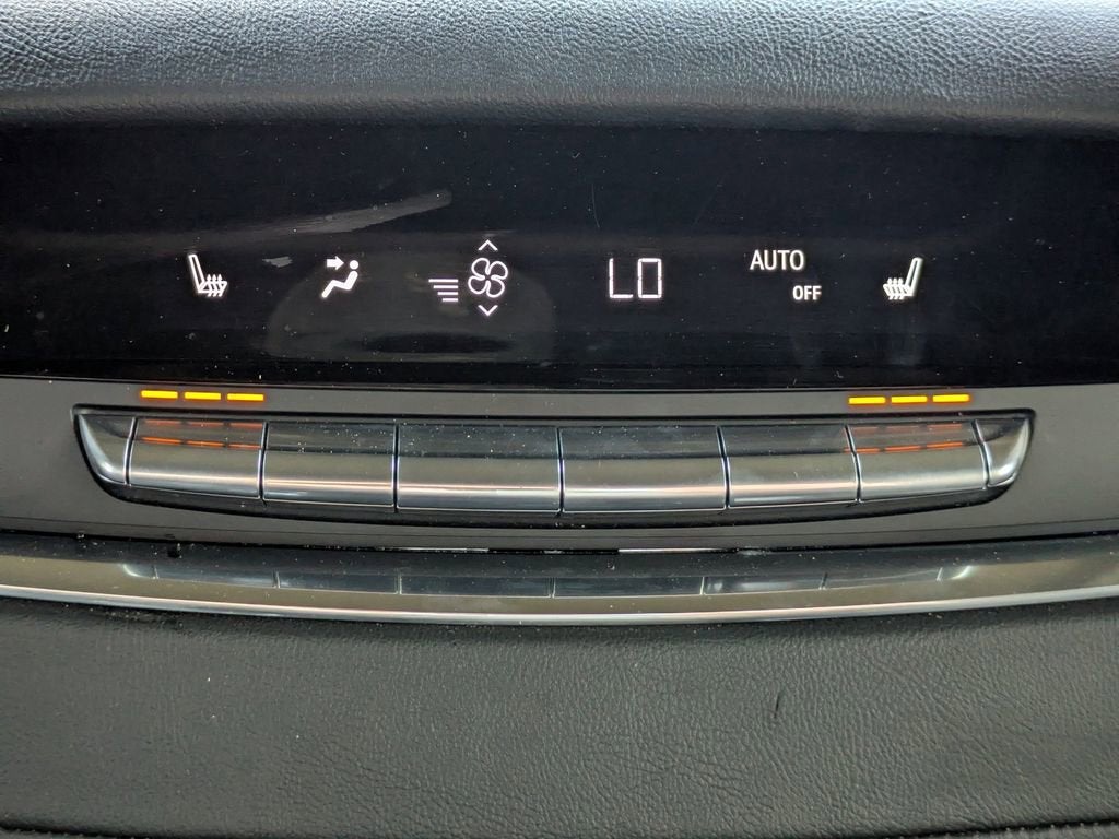 2022 Cadillac Escalade Sport