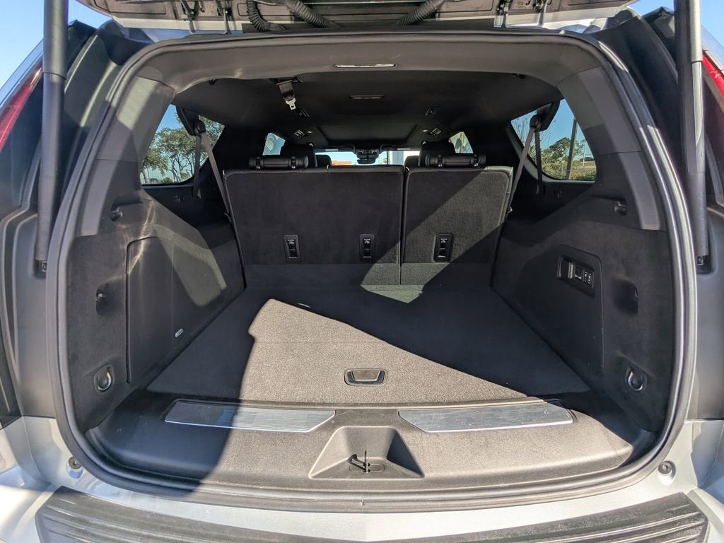 2024 Cadillac Escalade ESV Sport