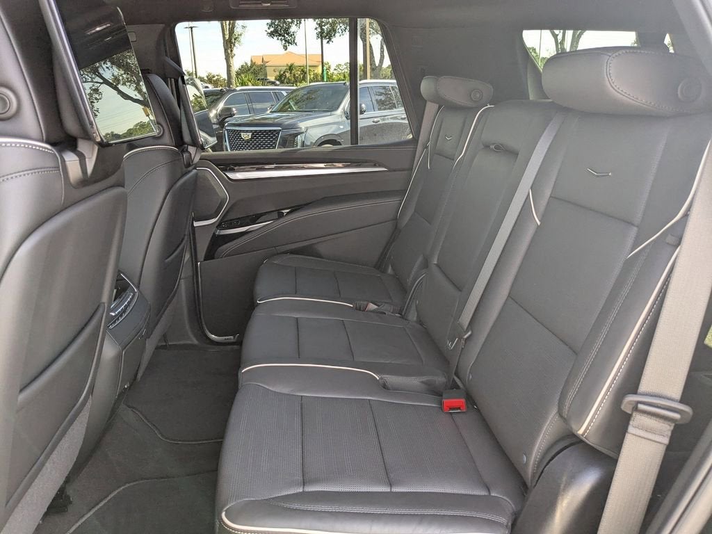 2025 Cadillac Escalade Premium Luxury