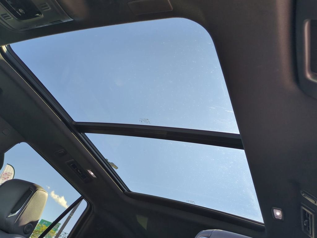 2025 Cadillac Escalade Premium Luxury