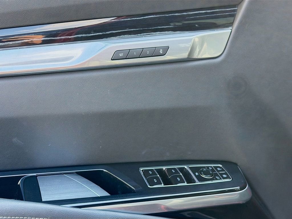 2025 Cadillac Escalade Sport