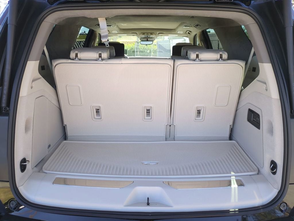 2026 Cadillac Escalade Platinum Sport