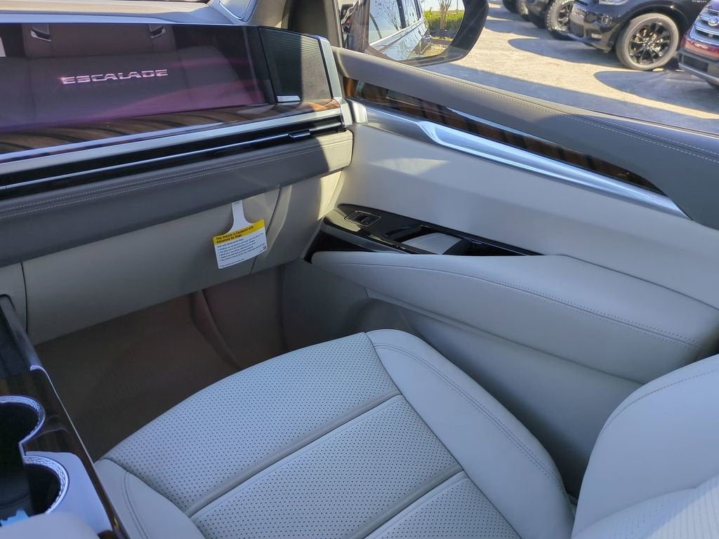 2026 Cadillac Escalade Platinum Sport