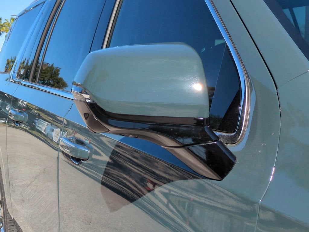 2026 Cadillac Escalade ESV Luxury