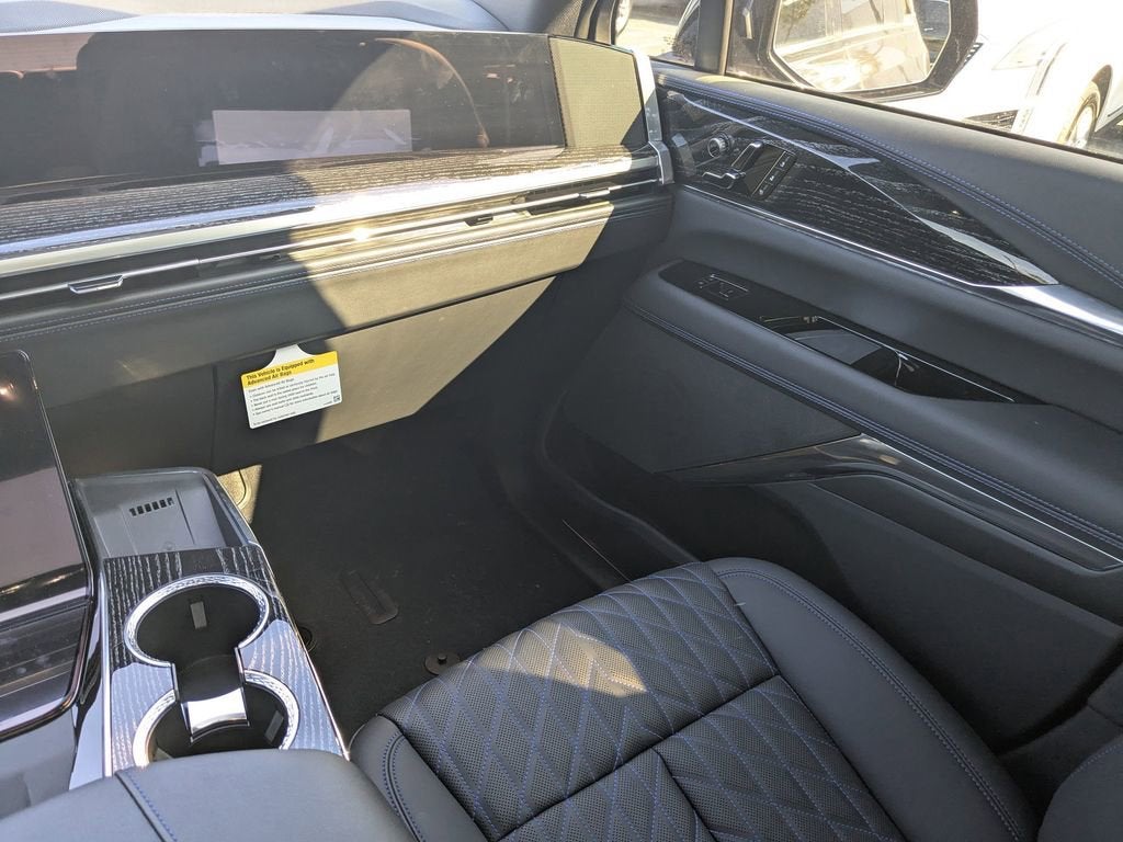2025 Cadillac ESCALADE IQ Luxury 1