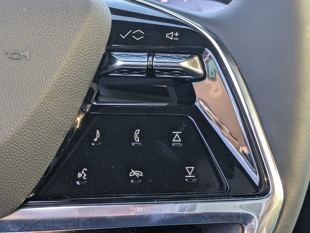 2025 Cadillac ESCALADE IQ Luxury 1