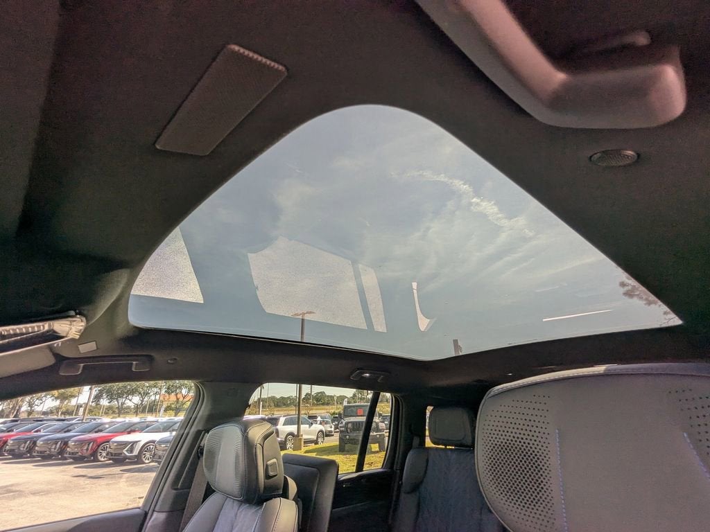 2025 Cadillac ESCALADE IQ Sport 1