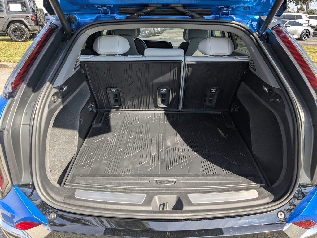 2026 Cadillac OPTIQ Luxury