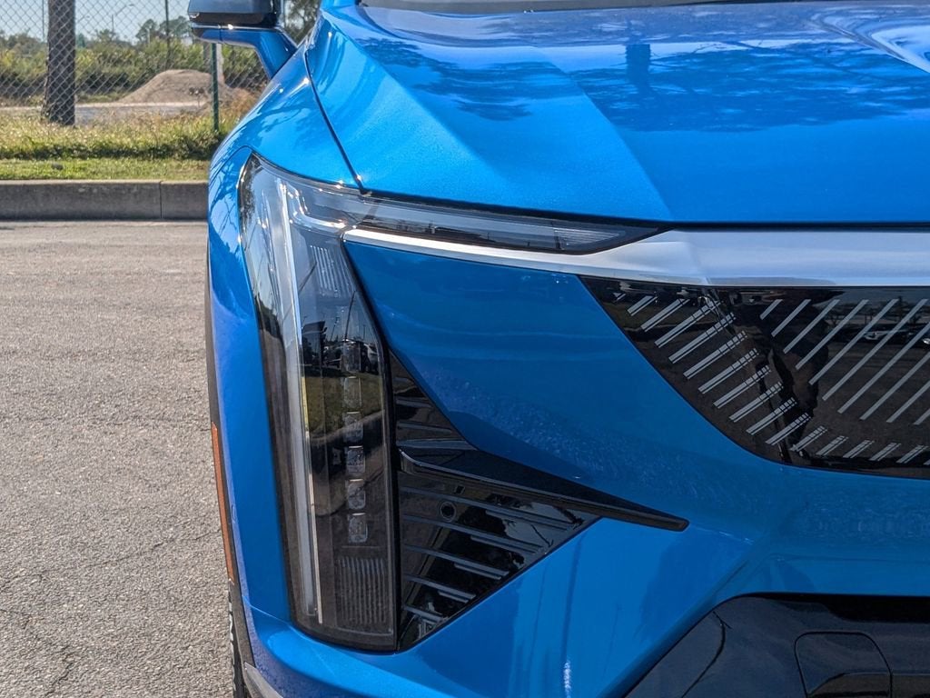 2026 Cadillac OPTIQ Luxury