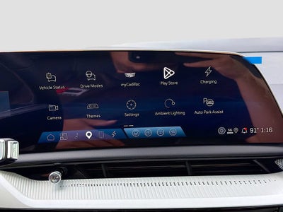 2026 Cadillac OPTIQ Luxury