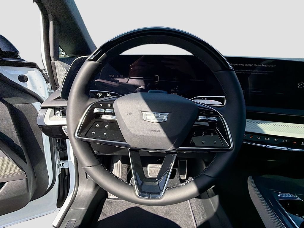 2027 Cadillac OPTIQ Luxury