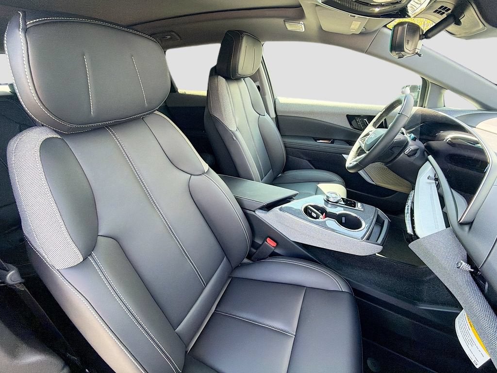 2027 Cadillac OPTIQ Luxury