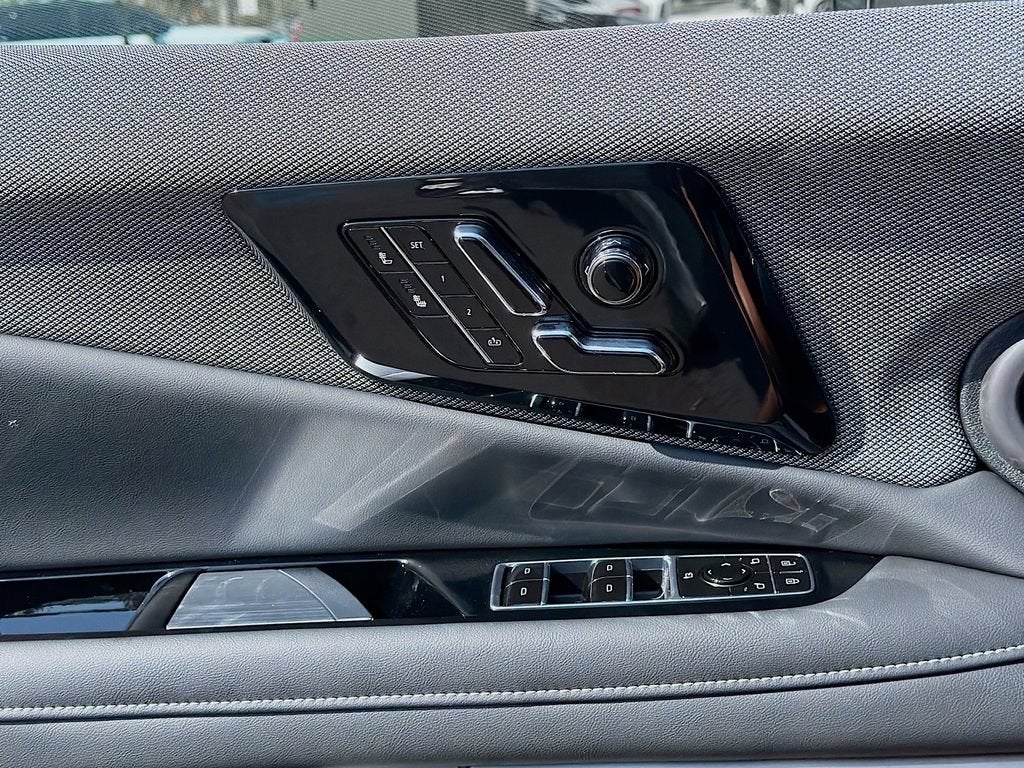 2027 Cadillac OPTIQ Luxury