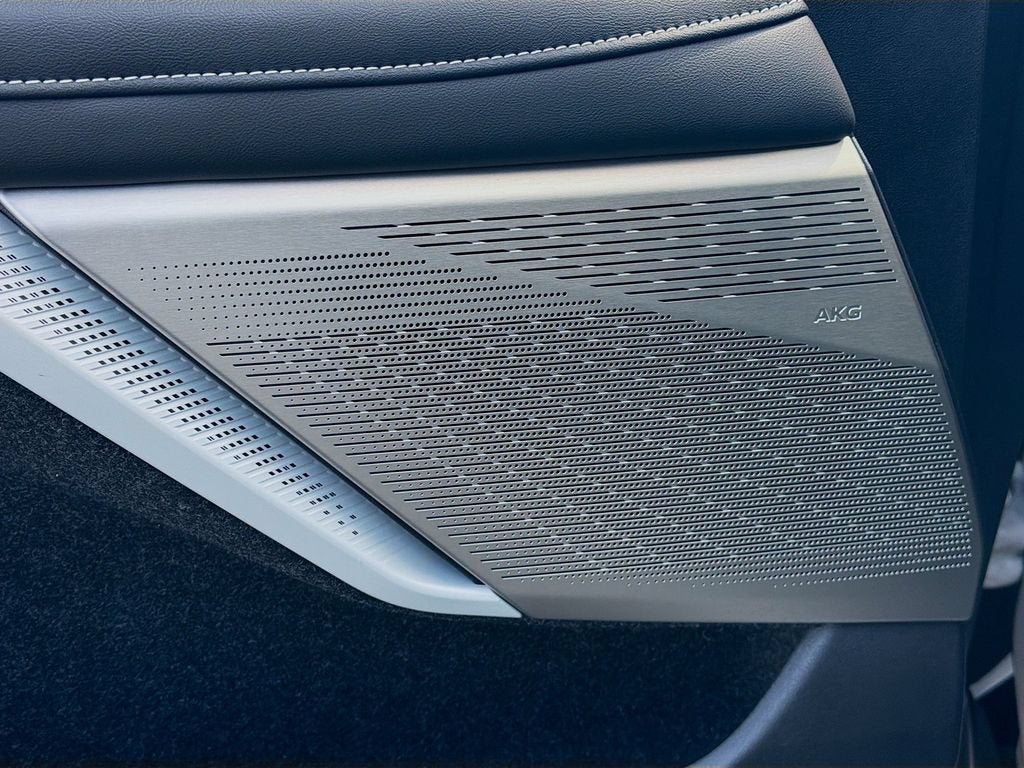 2027 Cadillac OPTIQ Luxury