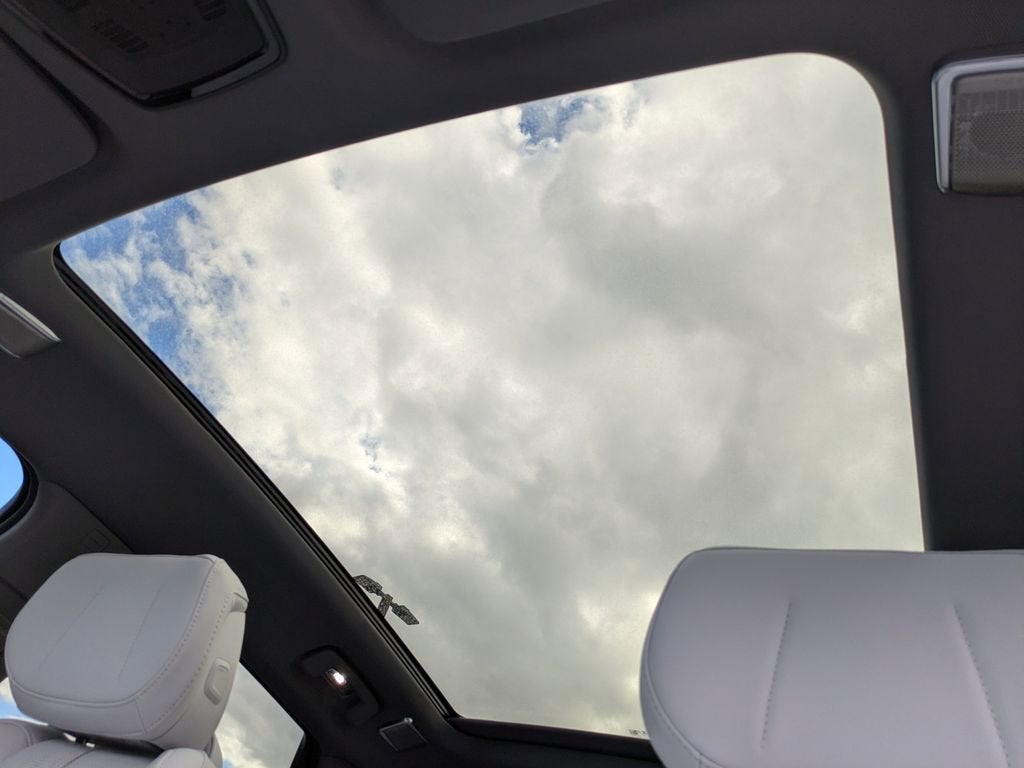 2026 Cadillac OPTIQ Premium Luxury