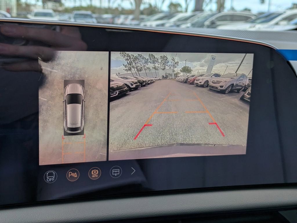 2026 Cadillac OPTIQ Premium Luxury